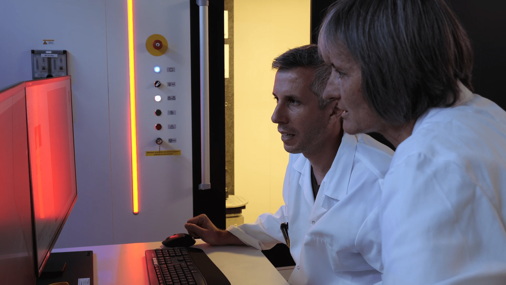 Hannelore Derluyn, CNRS associate scientist, Pascale Sénéchal, research engineer at the DMEX Center for X-ray Imaging. Image Credit: TESCAN