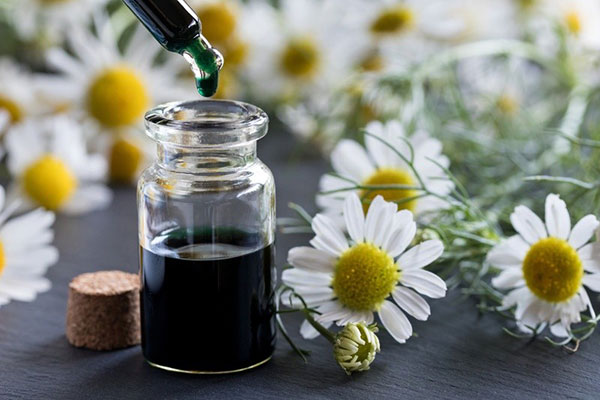 ۸ روغن معطر برای خواب راحت‌تر شبانه