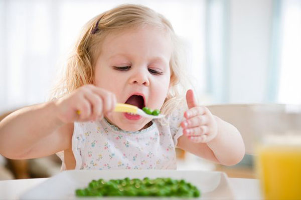 ۱۰ غذای ساده و سالم برای کودک شما